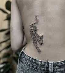 Leopard tattoo, tatuering.