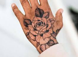 Blommor tatuering, Flowers tattoo.