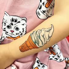 Glass tatuering, Ice cream tattoo.