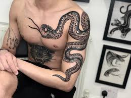 Orm, ormar tatuering, Snake, snakes tattoo.