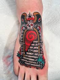 Grav tatuering, Grave tattoo.