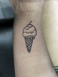 Glass tatuering, Ice cream tattoo.