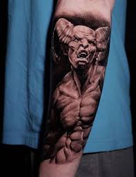 Djävuen tatuering, Devil tattoo.