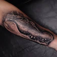 Krokodil, alligator tatuering, crocodile, alligator tattoo.