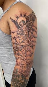 Mikael dräper lucifer tatuering, Michael slay lucifer tattoo.