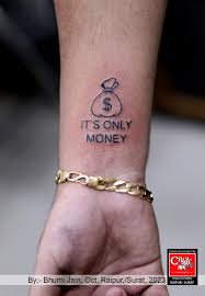 Pengar tatuering, Money tattoo.
