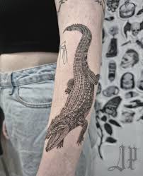 Krokodil, alligator tatuering, crocodile, alligator tattoo.