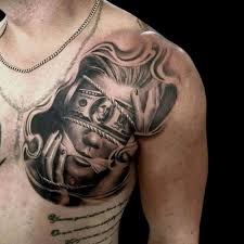 Pengar tatuering, Money tattoo.