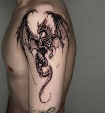 Drak, Drake tatuering, Dragon tattoo.