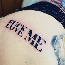 Fuck me tatuering, Fuck me tattoo.
