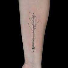 Pilbåge tatuering, Arrow tattoo.