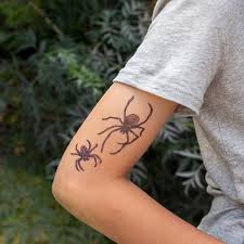 Spindel, spindalar tatuering, spider tattoo.