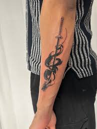 Drak, Drake tatuering, Dragon tattoo.