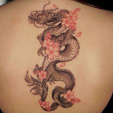 Drak, Drake tatuering, Dragon tattoo.