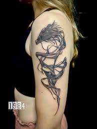 Drak, Drake tatuering, Dragon tattoo.