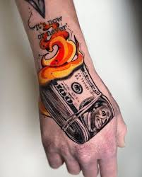 Pengar tatuering, Money tattoo.