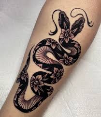 Orm, ormar tatuering, Snake, snakes tattoo.
