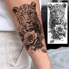 Leopard tattoo, leopard tatuering.