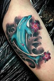 Delfin tatuering, Dolphin tattoo.