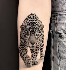 Leopard tattoo, leopard tatuering.