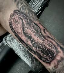 Krokodil, alligator tatuering, crocodile, alligator tattoo.