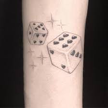 Tärningar tatuering, dice, tattoo.