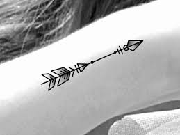 Pilbåge tatuering, Arrow tattoo.