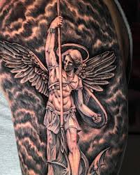 Mikael dräper lucifer tatuering, Michael slay lucifer tattoo.