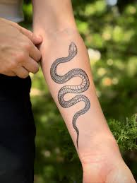 Ormar tatuering, Snake tattoo.