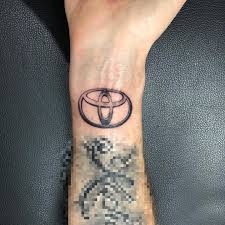 Toyota tatuering, toyota tattoo.