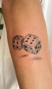 Tärningar tatuering, dice, tattoo.