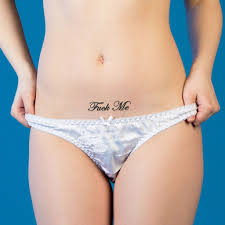 Fuck me tatuering, Fuck me tattoo.