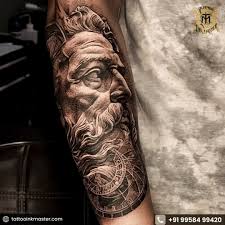 Gud tatuering, God tattoo.